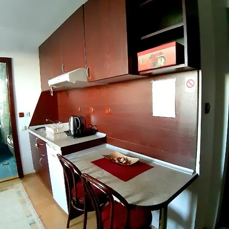 Vrhovi Nikola Centar * Kopaonik