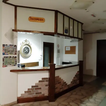 Vrhovi Nikola Centar * 카파오닉